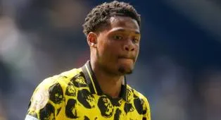 Lyon Capai Kesepakatan untuk Boyong Julien Duranville dari Dortmund