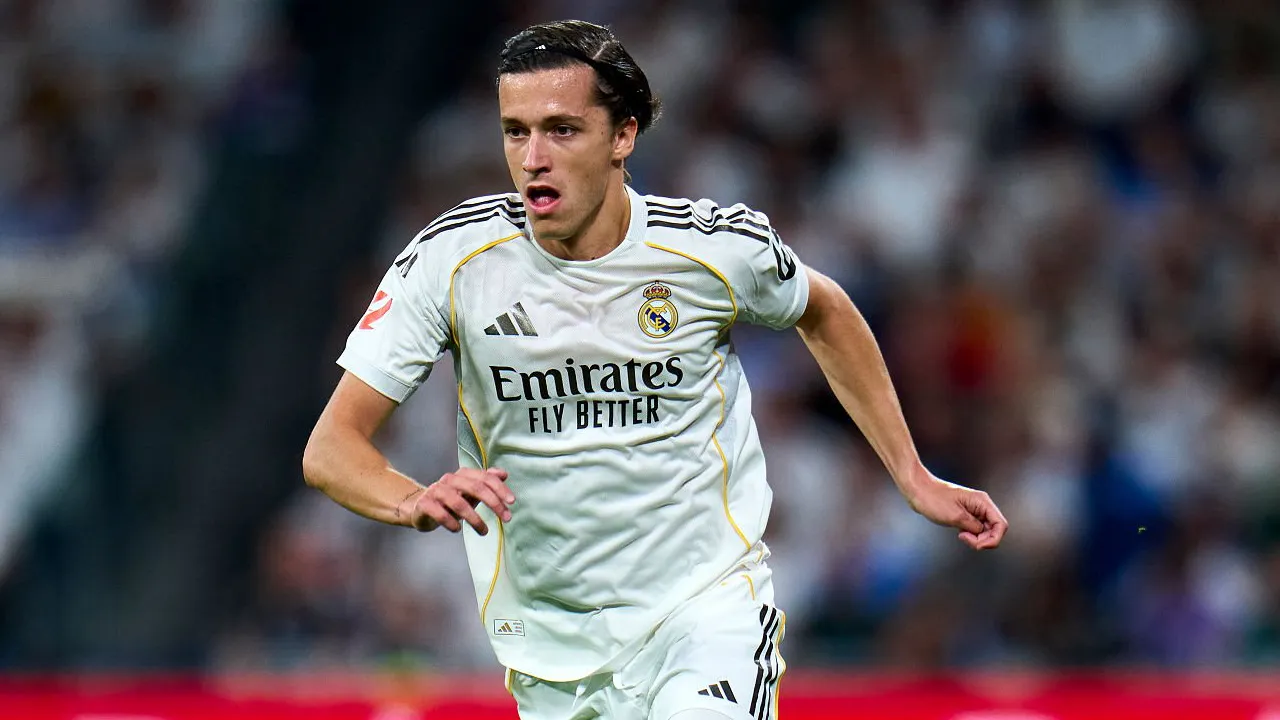 Nasib Alvaro Carreras di Real Madrid Tak Jelas, Chelsea Siap Menampung