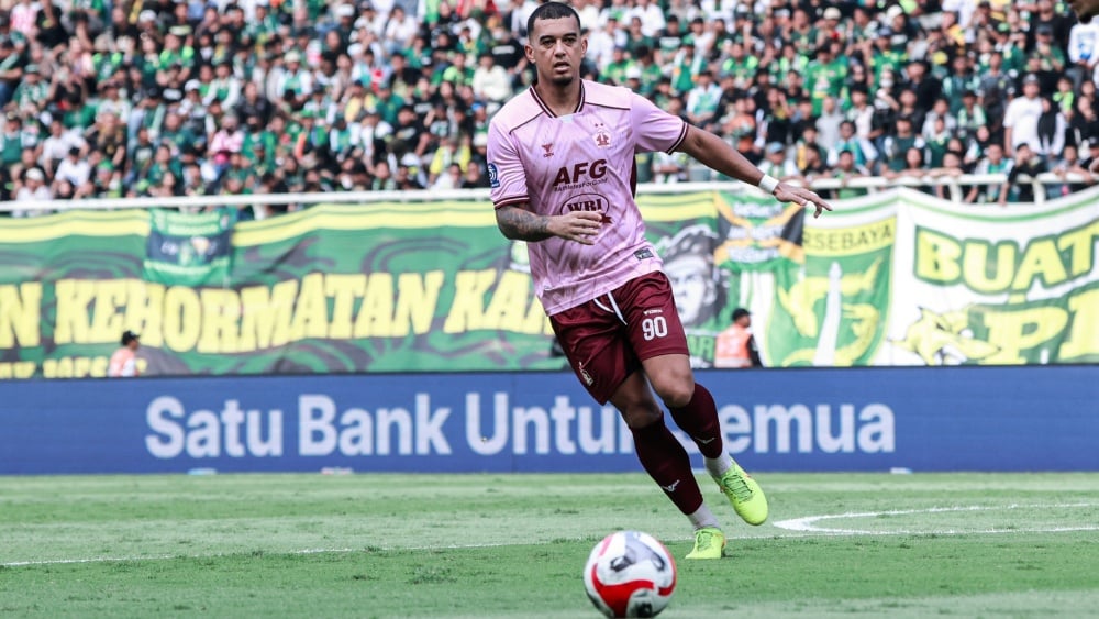 Persik Kediri Melepas Striker Brasil dalam Proses Pembangunan Tim Baru