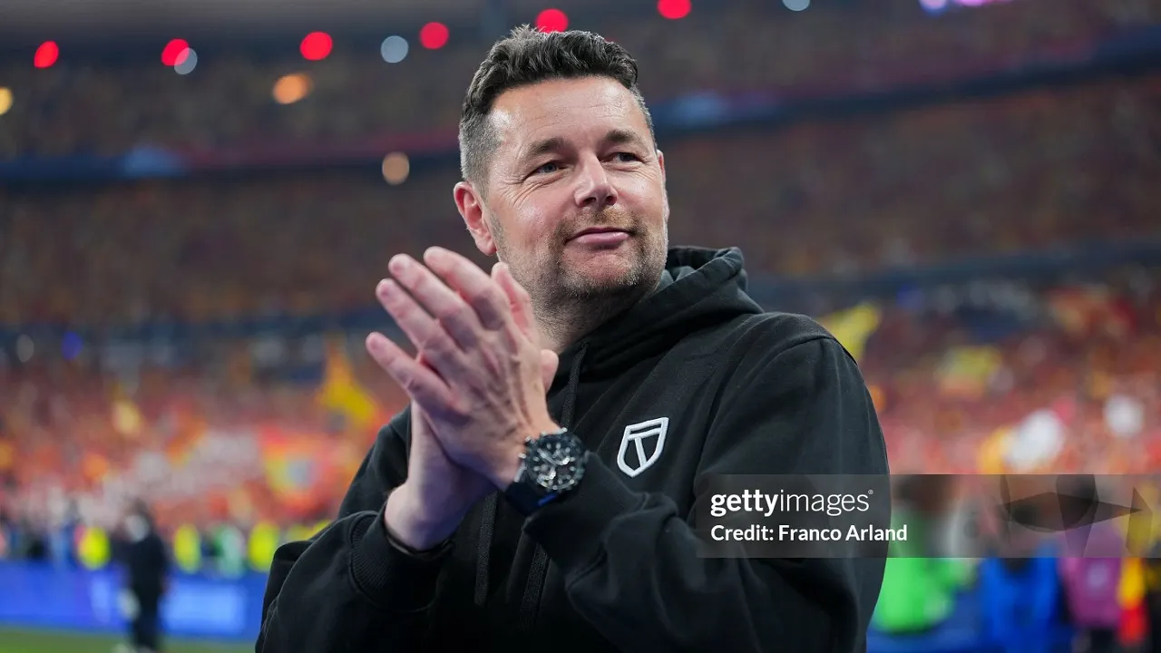 Pierre Sage Resmi Jadi Manajer Crystal Palace hingga 2029