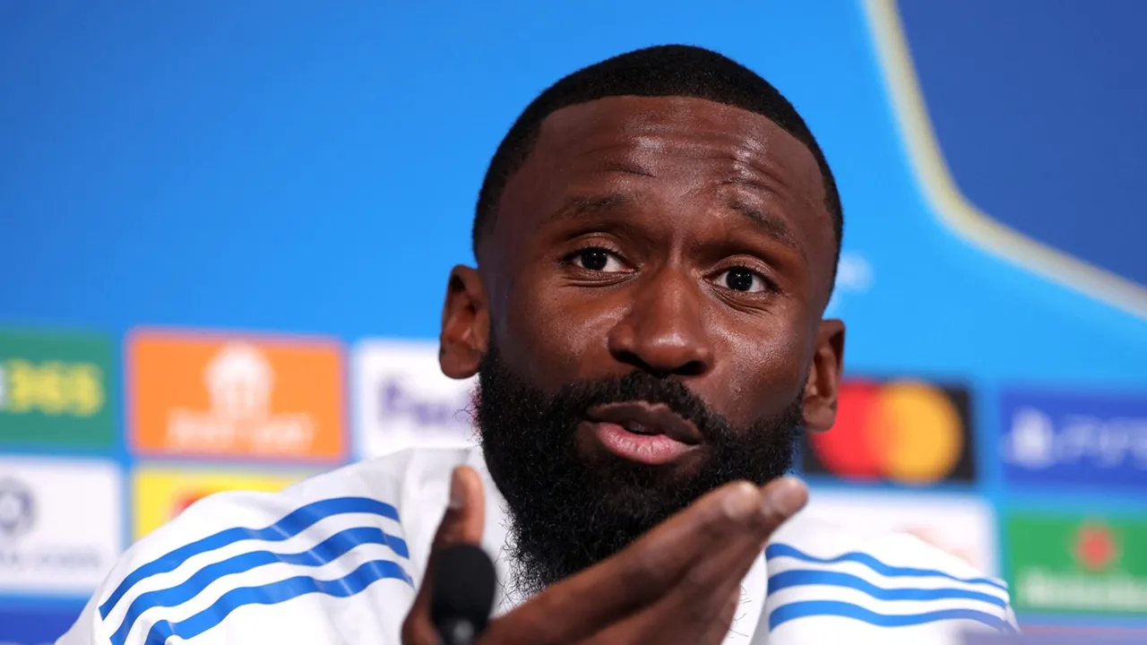 Real Madrid Umumkan Perpanjangan Kontrak Antonio Rudiger