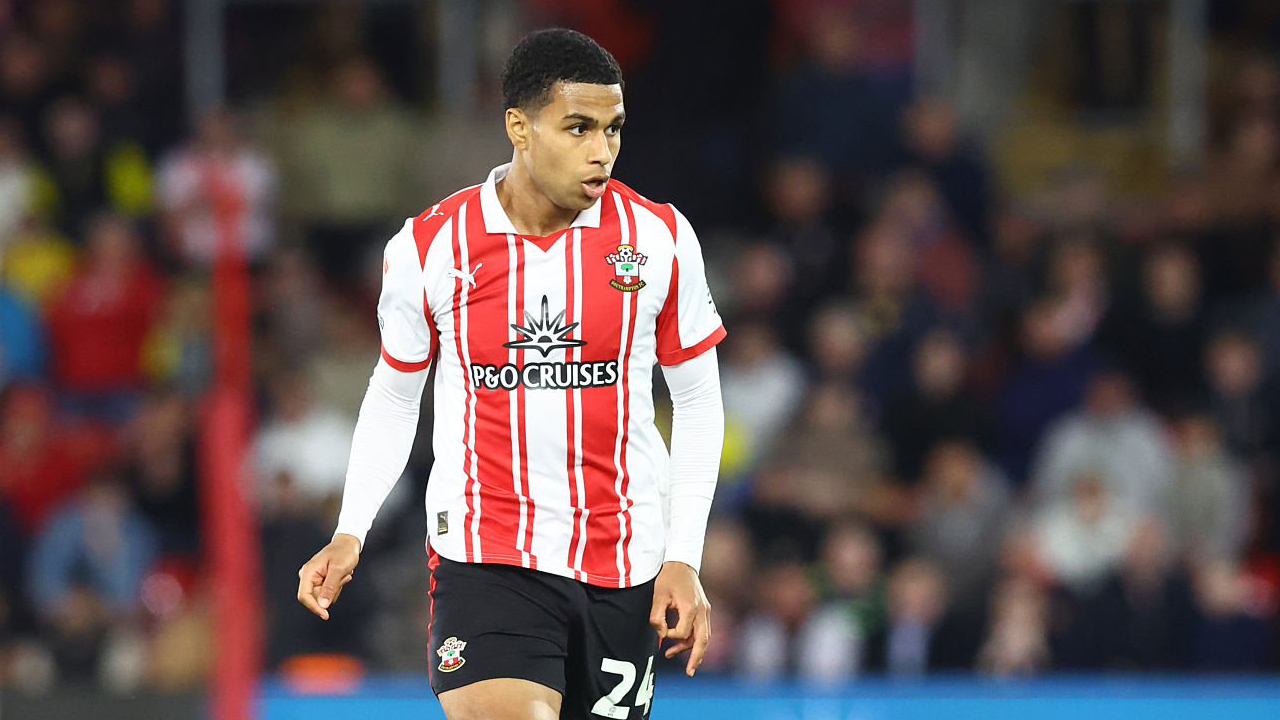 Shea Charles Masuk Radar Leeds Usai Tampil Oke Bersama Southampton