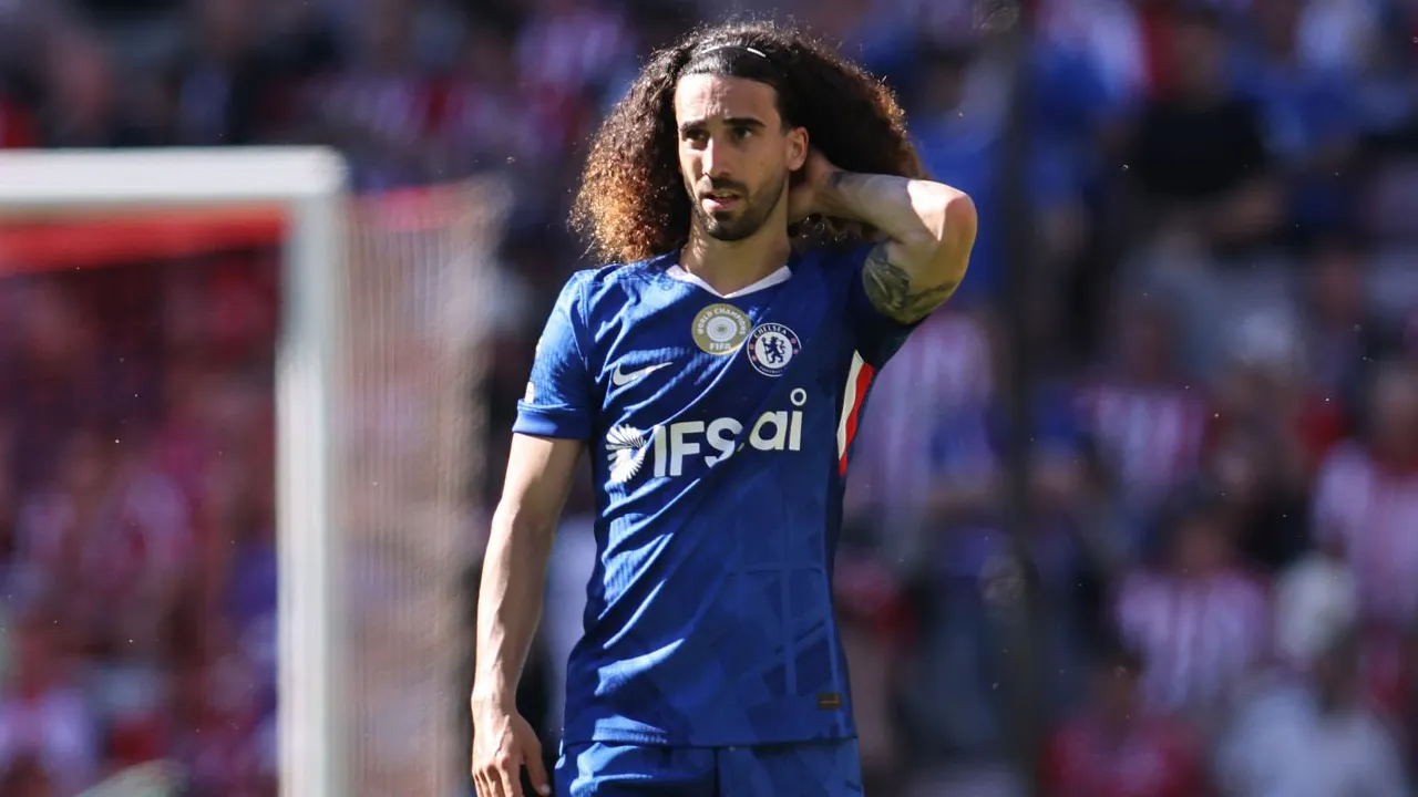 Tiga Nama Dinilai Layak Gantikan Marc Cucurella di Chelsea