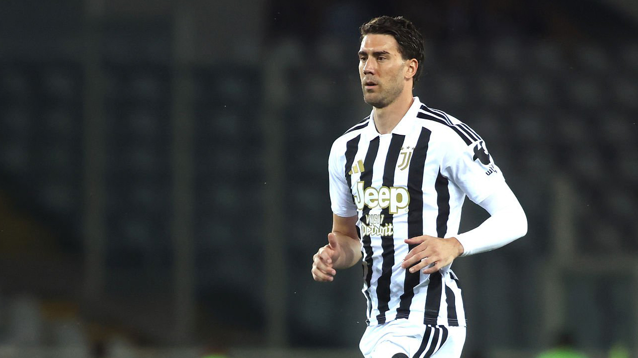 Tottenham dan Chelsea Bersaing Gaet Dusan Vlahovic dari Juventus