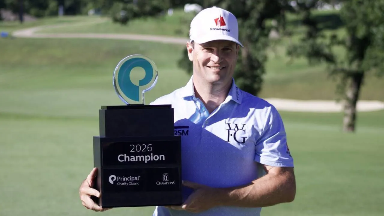 Zach Johnson Taklukkan Principal Charity Classic di Kampung Halaman
