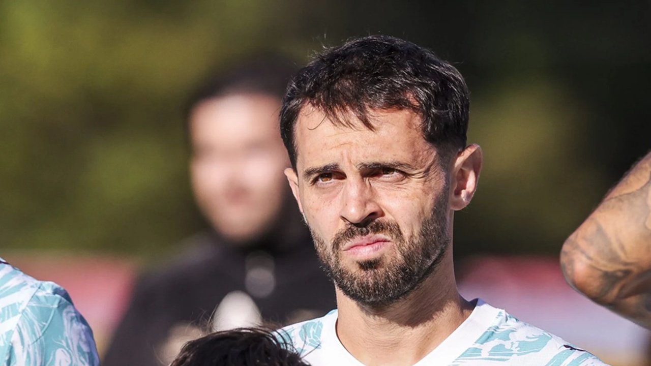 Bernardo Silva Batal ke Barcelona Gara-gara Jose Mourinho