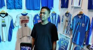 Cerita Fahri Jadi Kolektor Jersey Persib: Akibat Tidak Sengaja