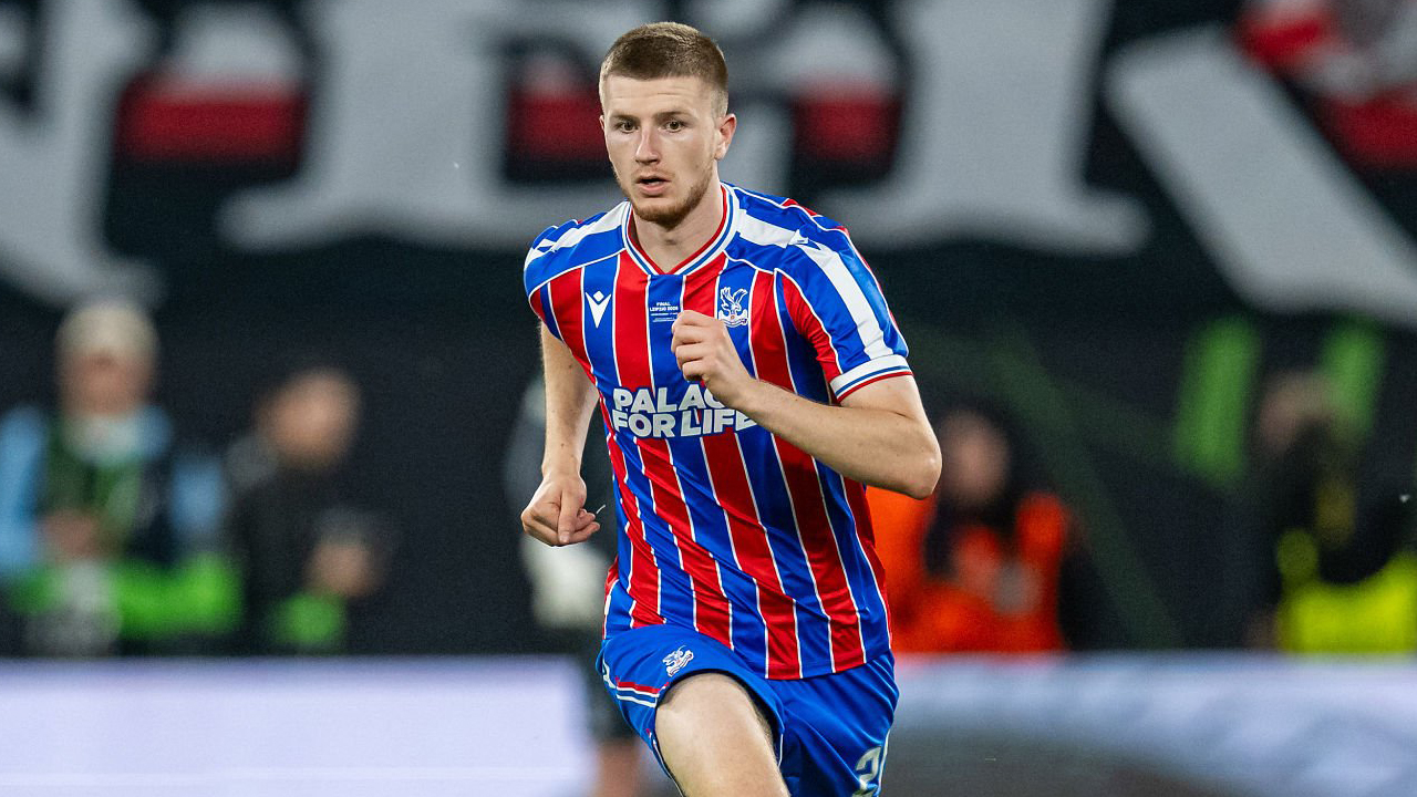 Chelsea Siap Ramaikan Perburuan Adam Wharton di Musim Panas Ini