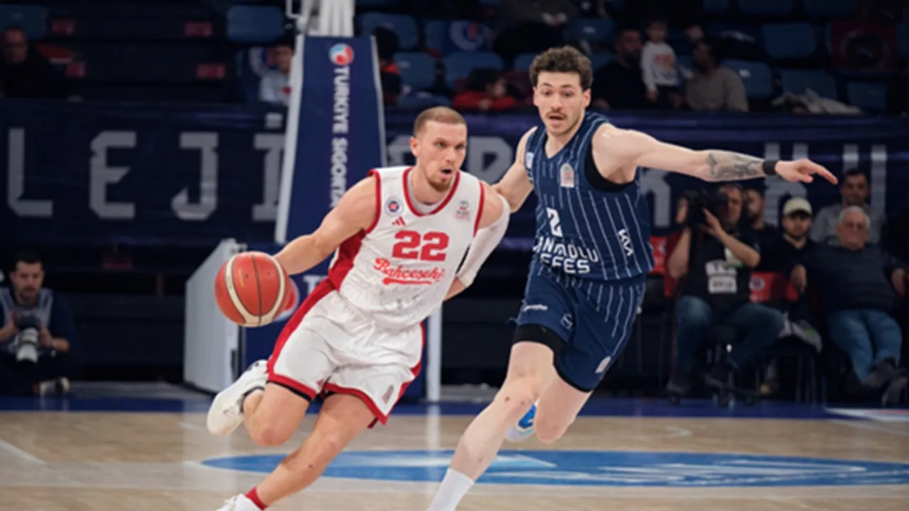 Malachi Flynn Akan Tetap Bersama Bahcesehir Koleji Istanbul