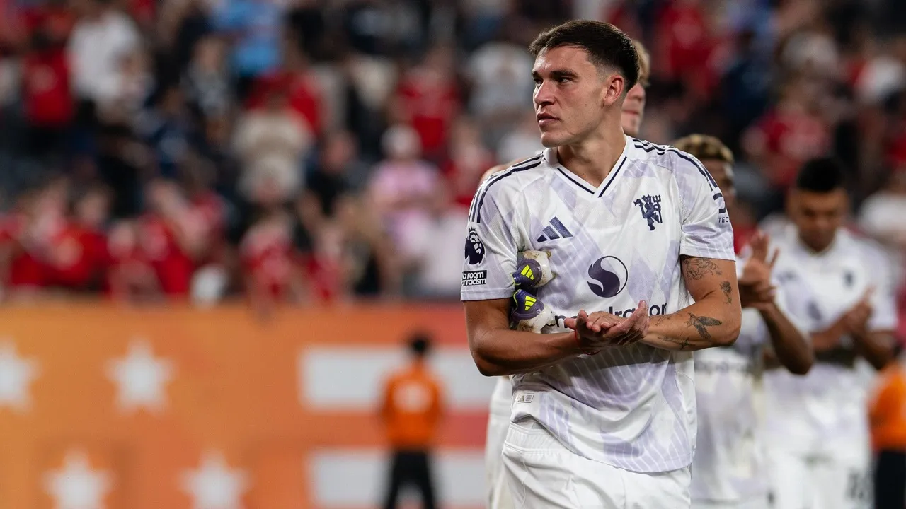 Ruben Amorim Datang, MU Langsung Tawarkan Manuel Ugarte ke Milan