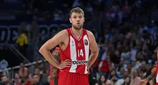 Sasha Vezenkov Raih Most Valuable Player Asosiasi Pemain EuroLeague