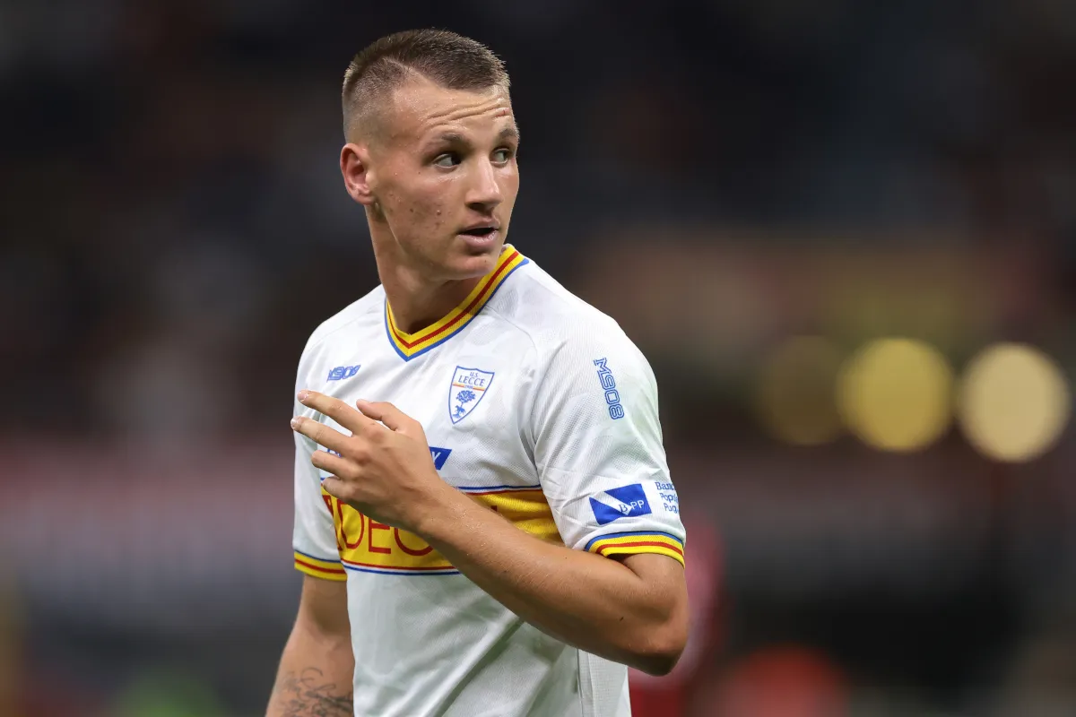 AC Milan Pulangkan Camarda dari Lecce Hanya Dua Hari Usai Transfer Permanen