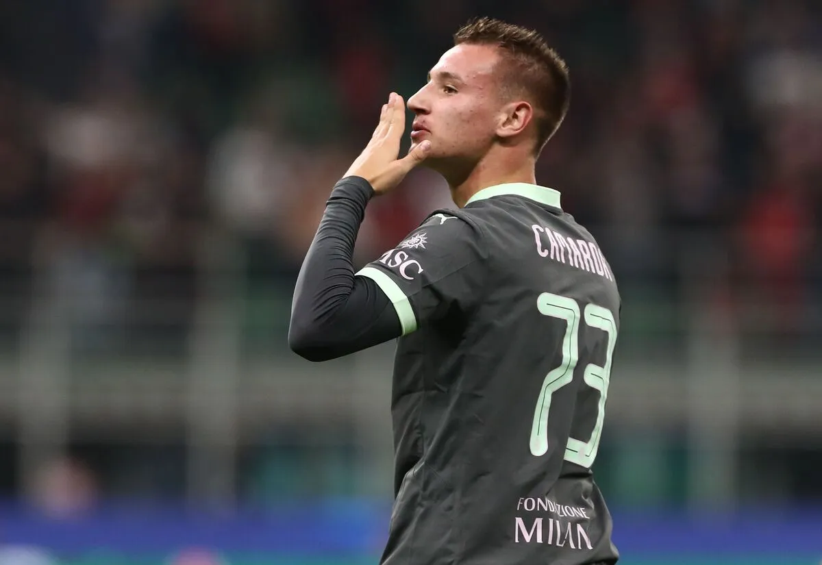 AC Milan Siap Aktifkan Klausul Pembelian Kembali untuk Talenta Muda Camarda - sumber: (footballitalia)