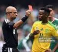 Hugo Broos Kecewa Themba Zwane Dihukum Tiga Laga