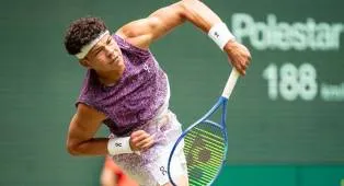 Pertahankan Momentum, Ben Shelton Sabet Kemenangan Pertama Di Halle
