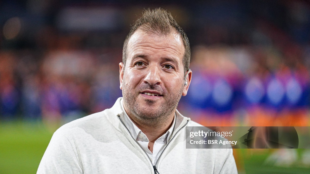 Rafael van der Vaart Minta Maaf atas Komentar soal Timnas Jepang
