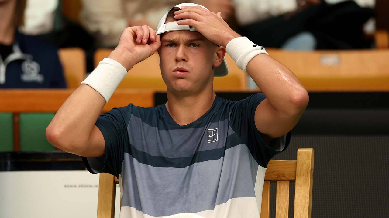 Belum Sepenuhnya Pulih, Holger Rune Terpaksa Lewatkan Wimbledon