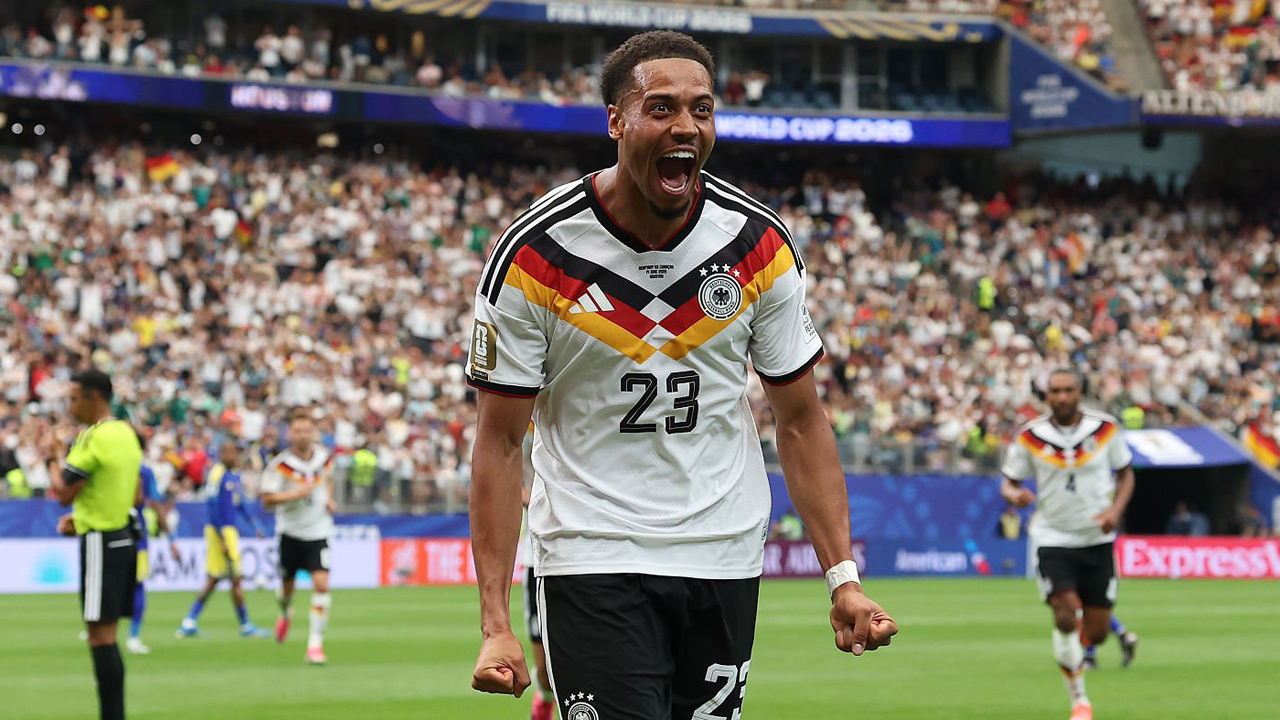 Chelsea Pertimbangkan Transfer Felix Nmecha dari Borussia Dortmund