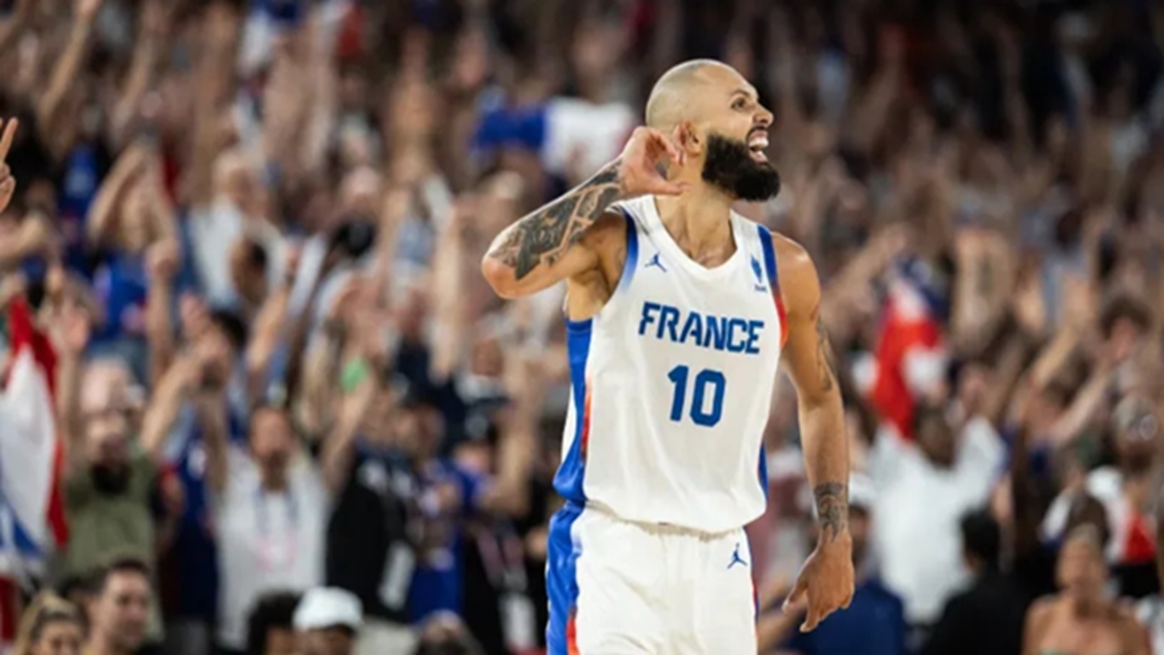 Evan Fournier Putuskan Mundur dari Timnas Basket karena Kelelahan Fisik