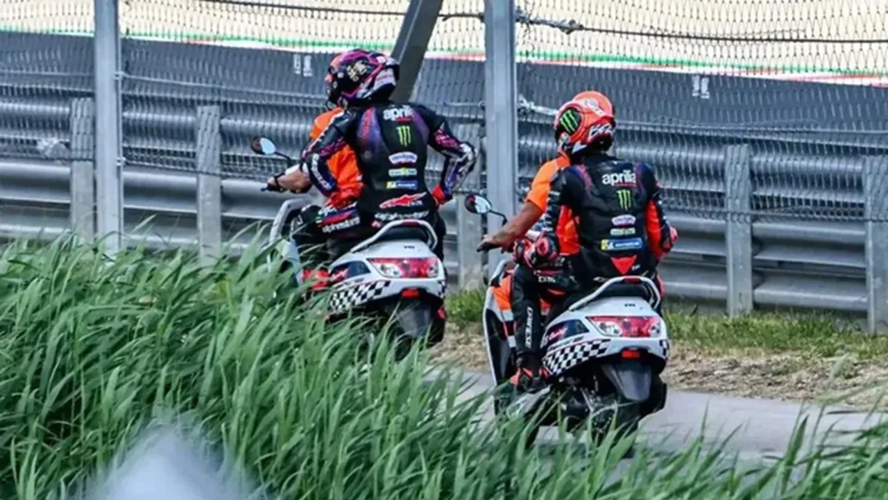 Marco Bezzecchi Tegaskan Tak Ada Konflik Usai Ditabrak Jorge Martin