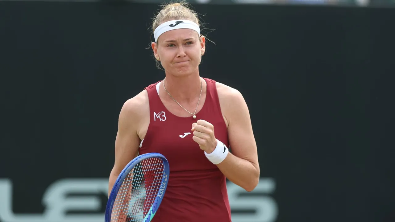 Marie Bouzkova Buyarkan Mimpi Hannah Klugman Di Nottingham