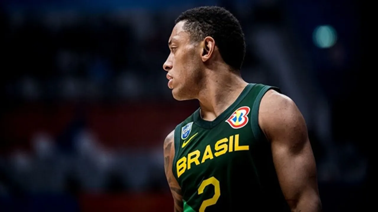 Yago dos Santos Resmi Kembali ke Tim Basket Flamengo