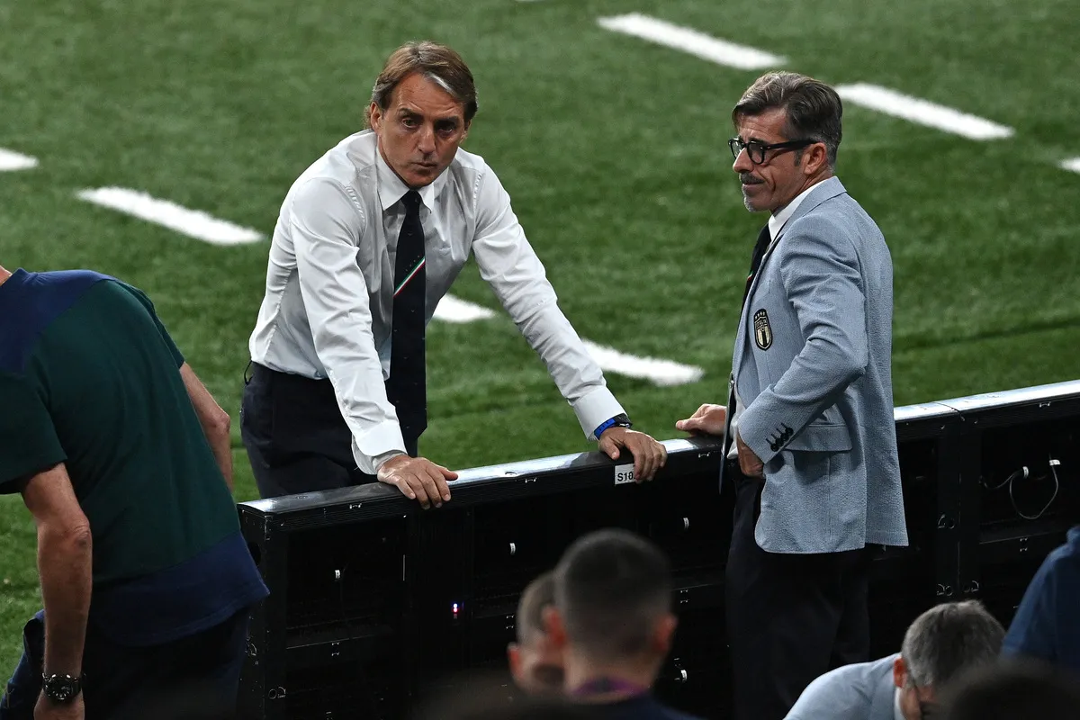 Mourinho Beri Tekanan ke Barcelona, Materazzi Sambut Mancini Kembali ke Italia - sumber: (footballitalia)