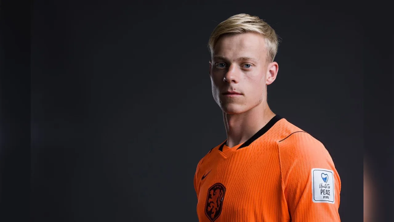Van Hecke resmi gabung Tottenham