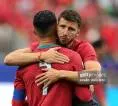Ruben Dias Bela Cristiano Ronaldo dari Kritik Usai Hasil Imbang Portugal