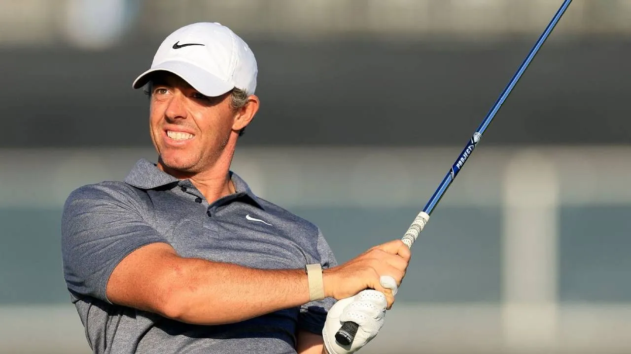 Tertinggal 7 Pukulan, Rory McIlroy Yakin Masih Berpeluang di U.S. Open