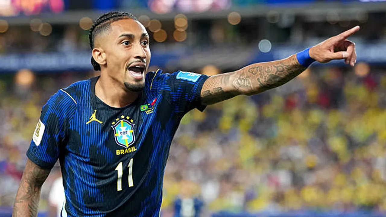 Cedera Raphinha Picu Kekhawatiran, Brasil Masih Optimis Soal Pemulihannya