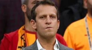 George Gardi Jadi Solusi AC Milan Hadapi Krisis di Bursa Transfer