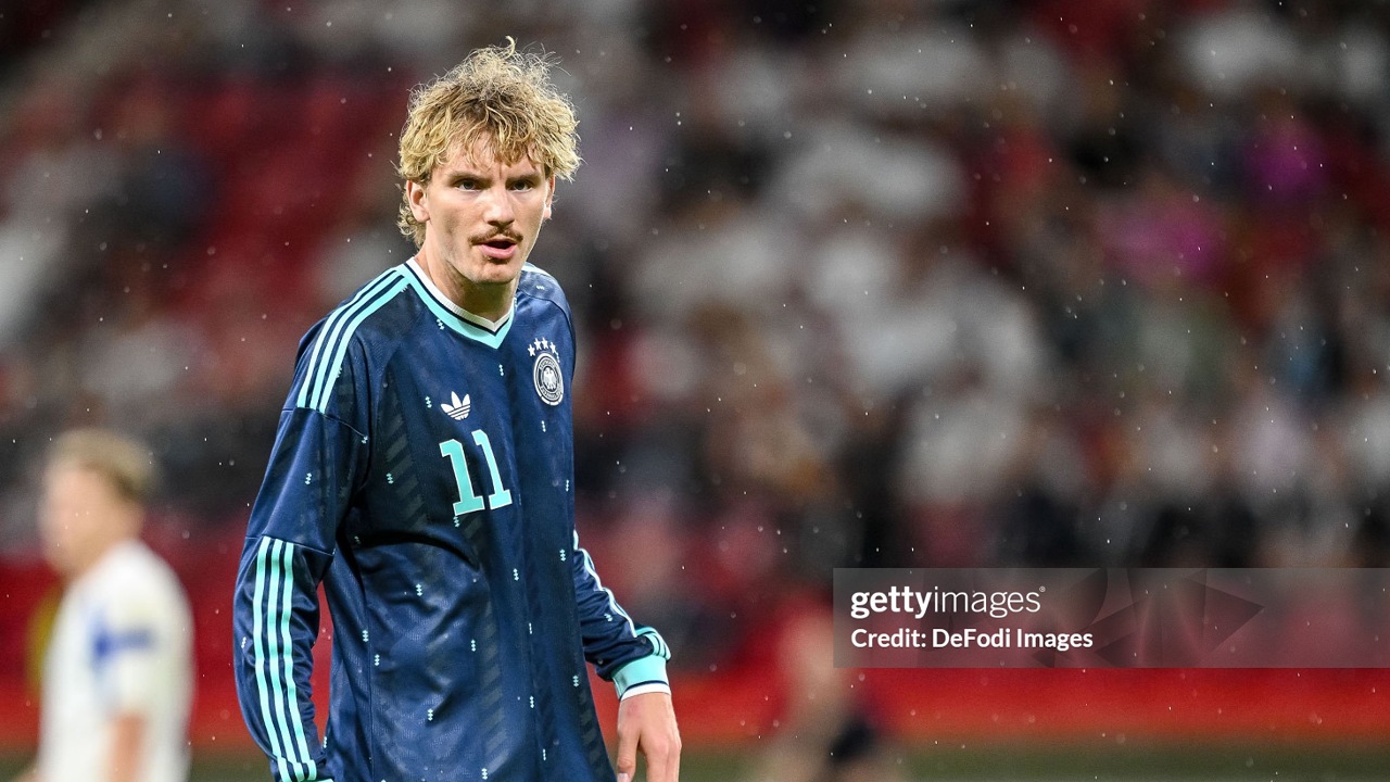 Nick Woltemade Tak Gentar Hadapi Kritik Setelah Musim Sulit di Newcastle