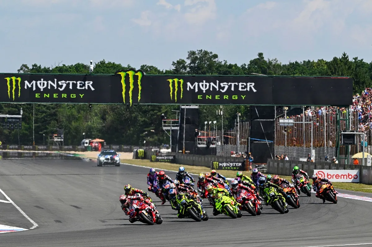 Posisi Awal Balapan MotoGP di GP Ceko Diumumkan - sumber: (motorsport)