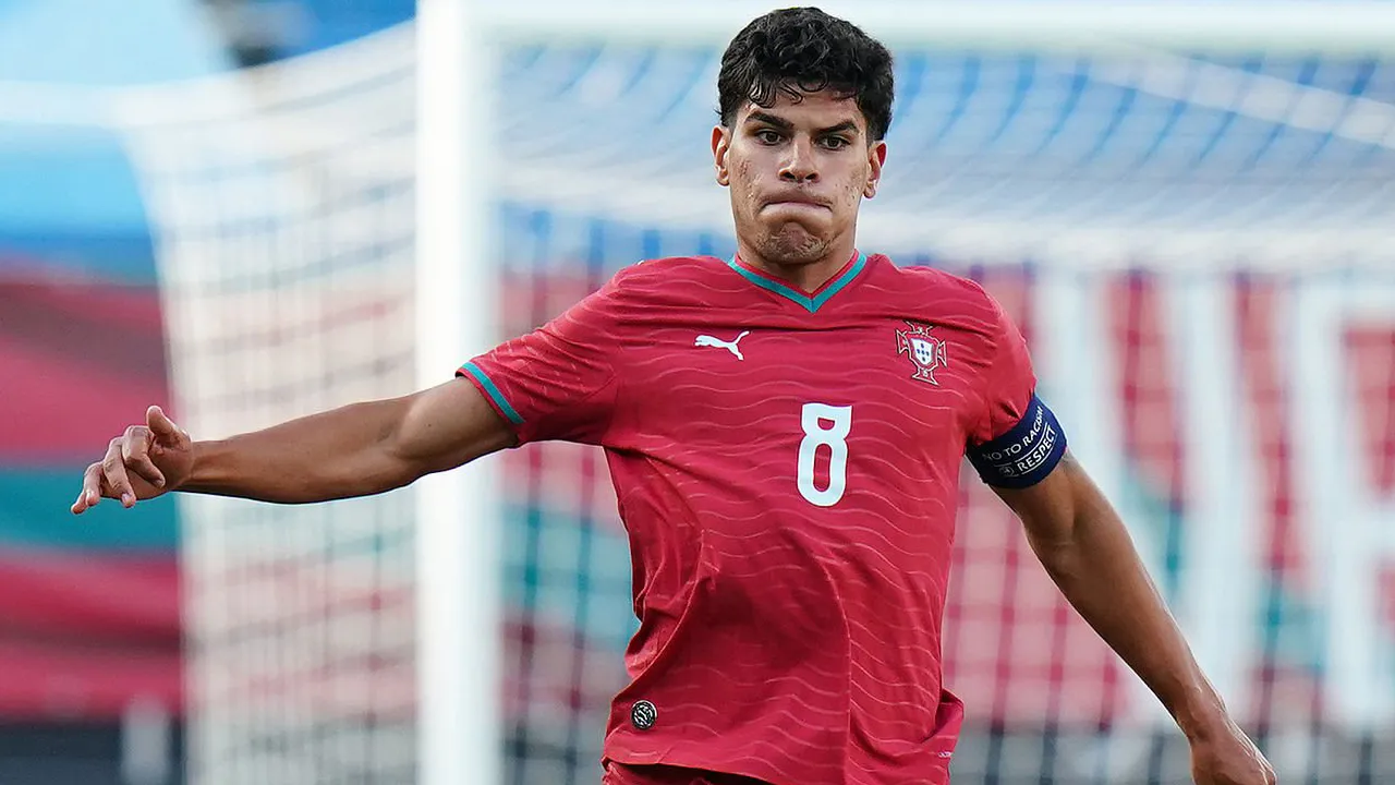 Spurs Ungguli MU dan Real Madrid dalam Perebutan Mateus Fernandes