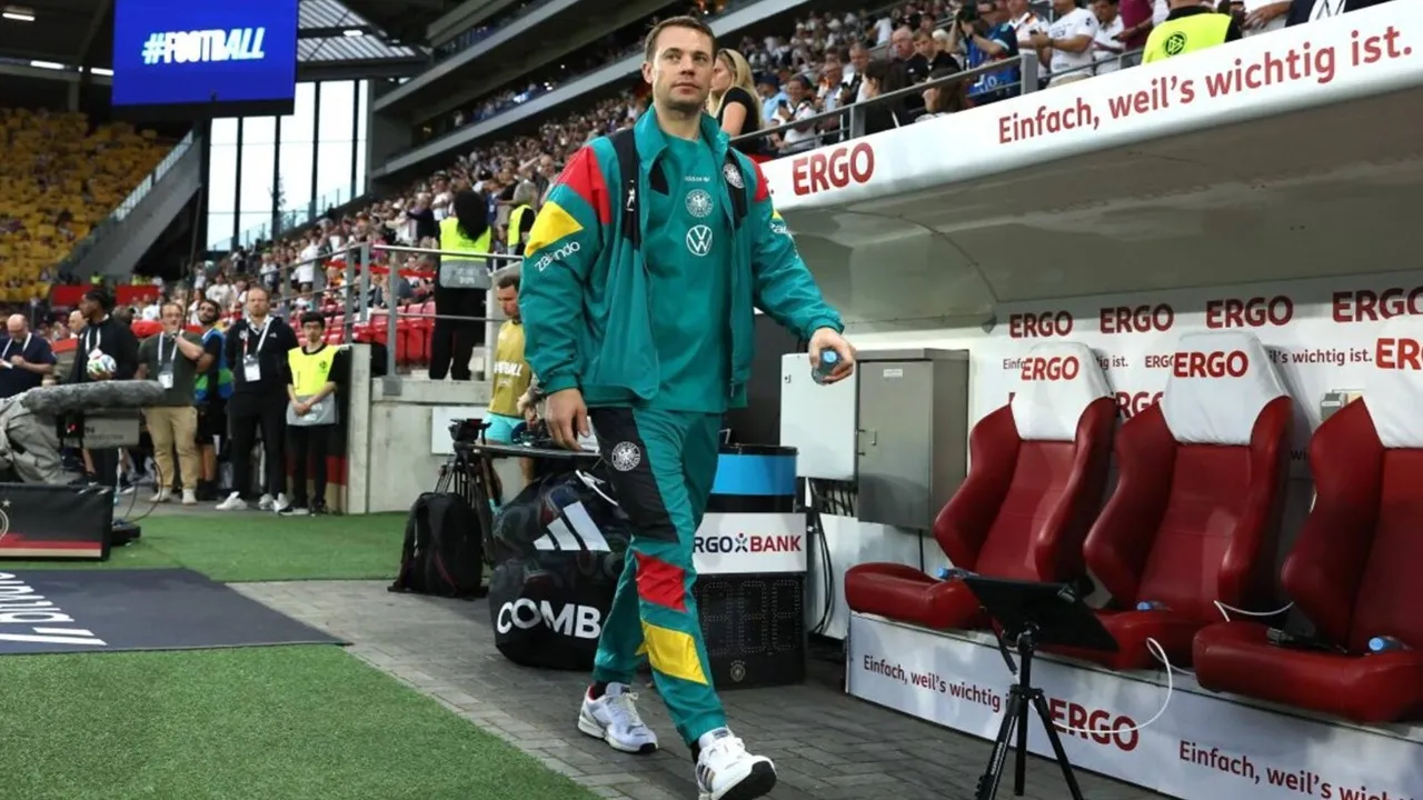 Tampil Lawan Pantai Gading, Manuel Neuer Pecahkan Rekor Baru di Piala Dunia