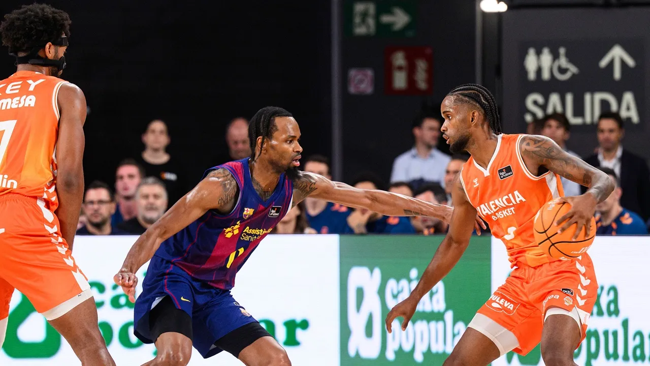 Valencia Basket Balas Hancurkan Barcelona di Final Game 2