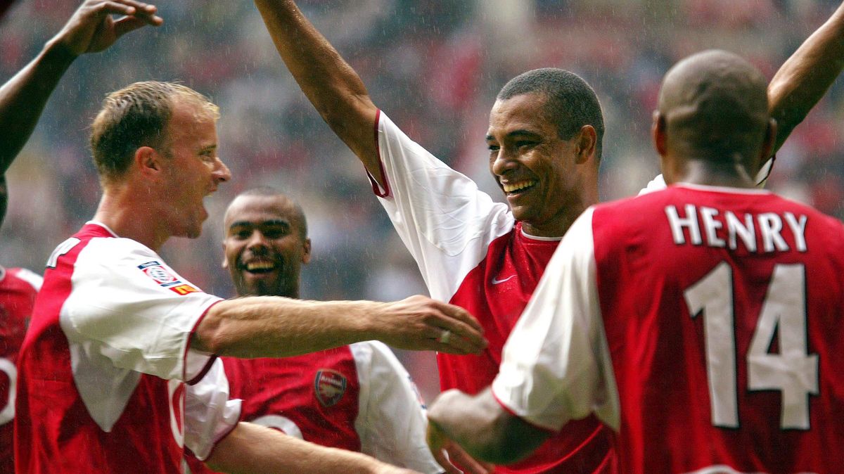 Arsenal Rekrut Bintang Barcelona dan Gelandang Murah