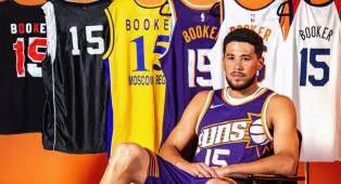 Devin Booker Kenakan No. 15 untuk Hormati Ayah di Hari Ayah