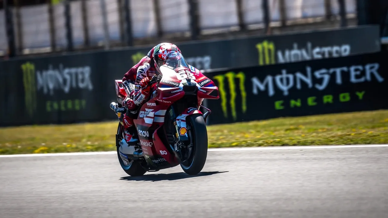Francesco Bagnaia lega bisa finish ketiga di GP Ceko.