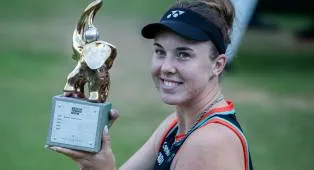 Jegal Jessica Pegula, Linda Noskova Naik Podium Juara Di Berlin