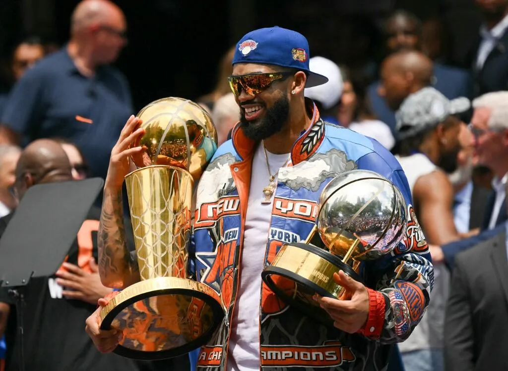 Karl-Anthony Towns Siap Potong Gaji Demi Knicks Tetap Solid - sumber: (mainbasket)
