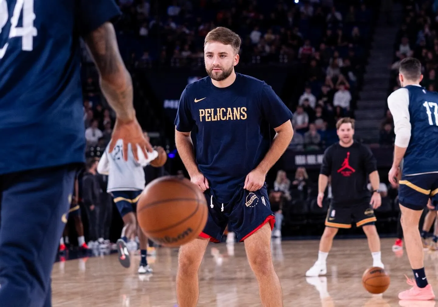 Lakers Rekrut Dominic Samangy sebagai Analis Bola Basket - sumber: (mainbasket)