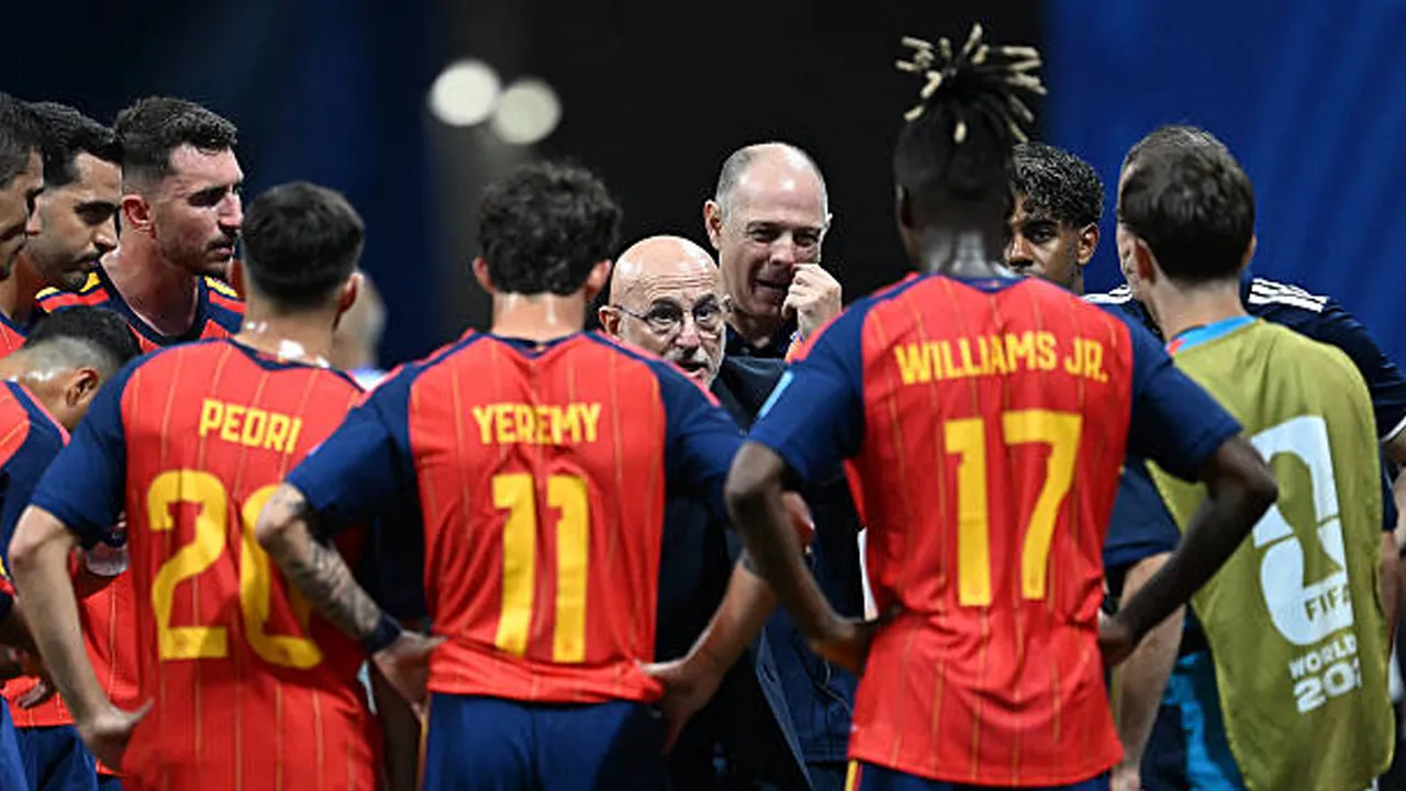 Luis de la Fuente Tegaskan Keraguan Terhadap Spanyol Tak Masuk Akal