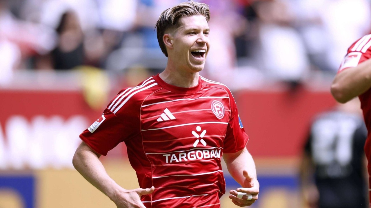 Werder Bremen Umumkan Transfer Unik Cedric Itten dari Fortuna Dusseldorf