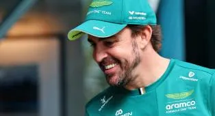 Alonso Tegaskan Aston Martin Tetap Gunakan Taktik Newey