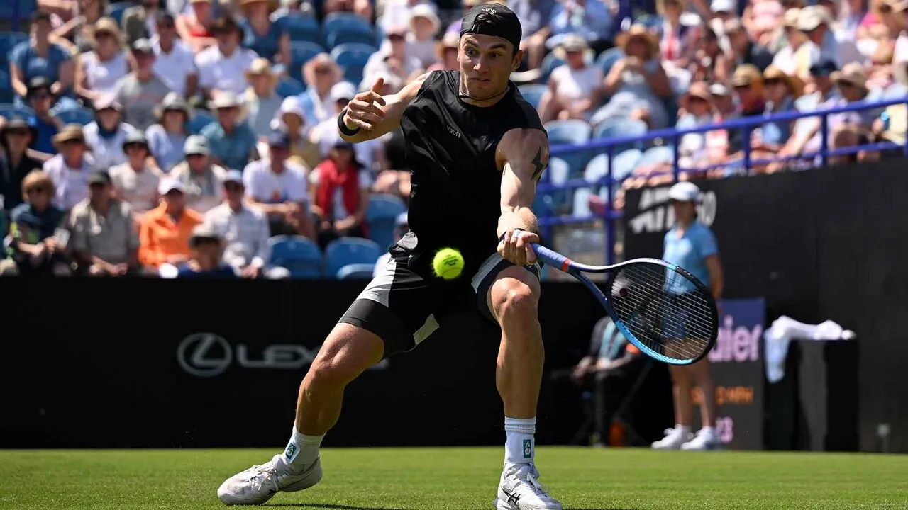 Awali Perjalanan Di Eastbourne, Jack Draper Kembali Nikmati Kemenangan