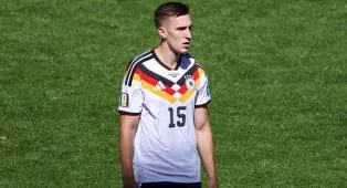 Cedera Parah, Nico Schlotterbeck Lewatkan Sisa Piala Dunia 2026