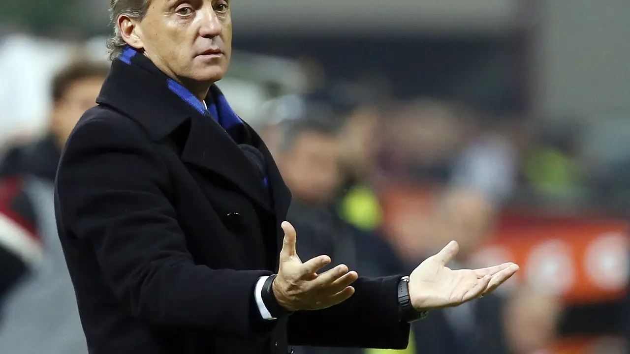 Fabrizio Romano: Roberto Mancini Kandidat Terkuat Tangani Timnas Italia