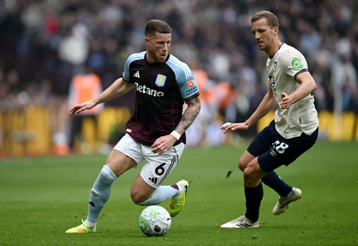 Gelandang Aston Villa Latihan di Italia Selama Liburan - sumber: (footballitalia)